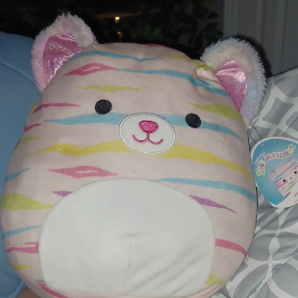 Squishmallows Atoosa The Cat NWT